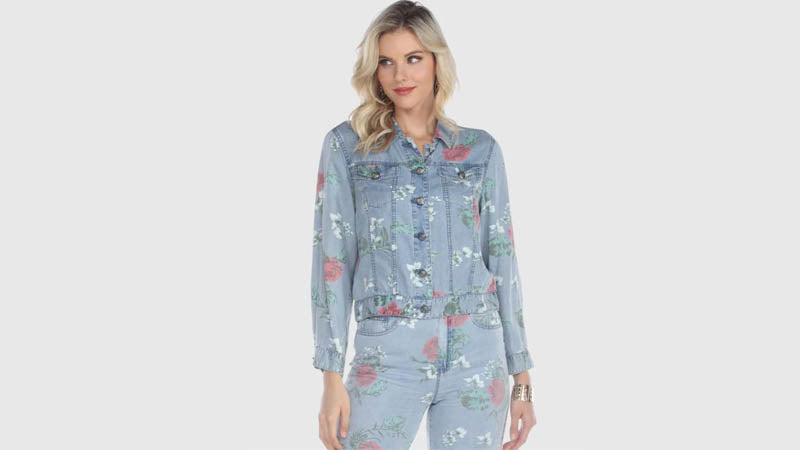 Timeless and Elegant Summer Style for Women Over 40