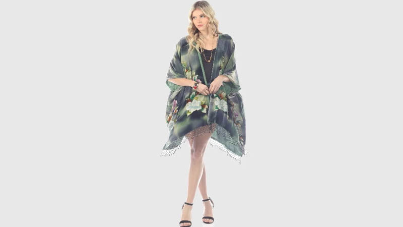 How to Style a Poncho