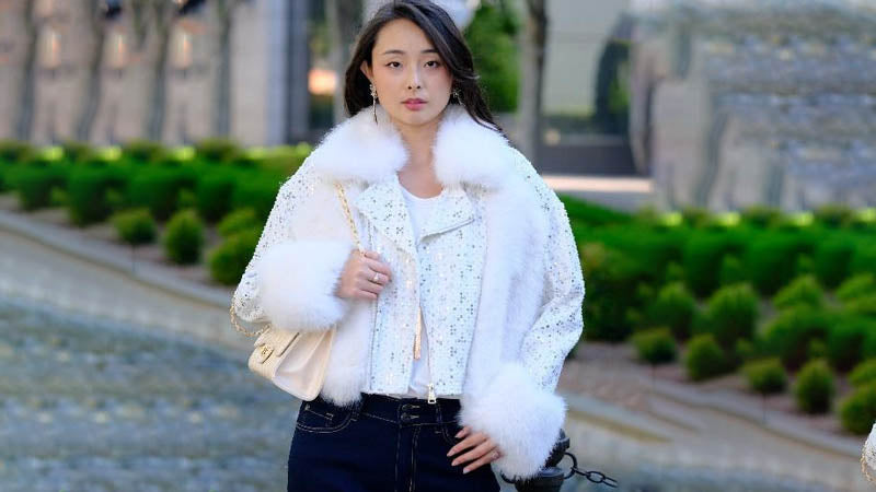 What Are the Wardrobe Staples Women Should Wear in 2026?